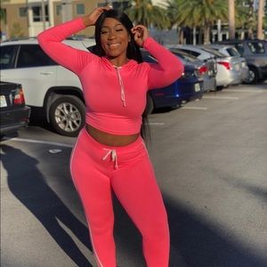 Meet your Posher, Debra